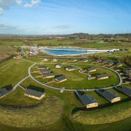 The Camp At The Wave Hotel Bristol Buitenkant foto