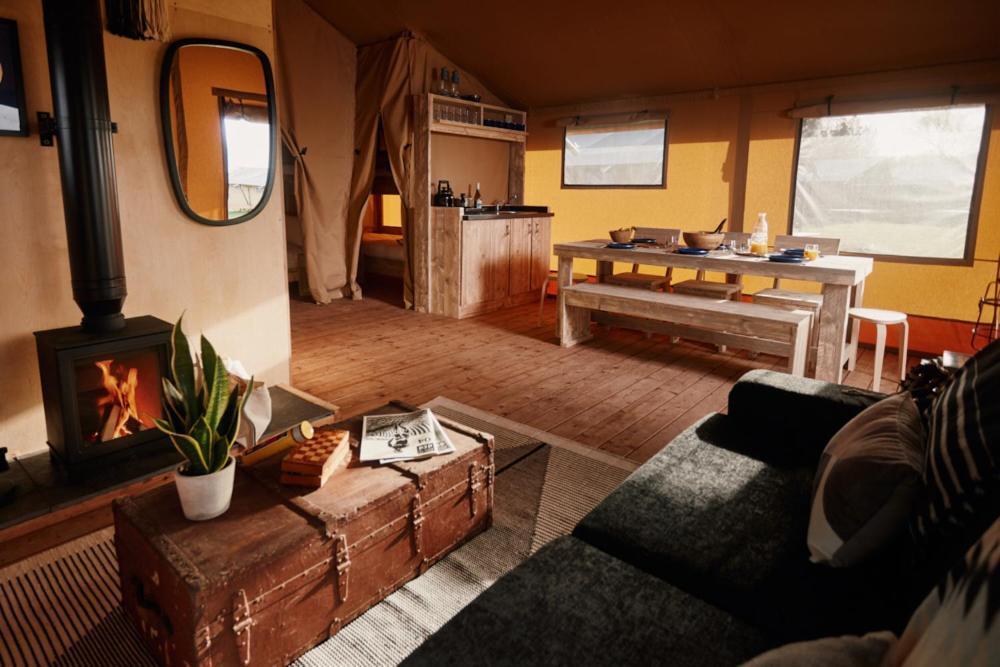 The Camp At The Wave Hotel Bristol Buitenkant foto